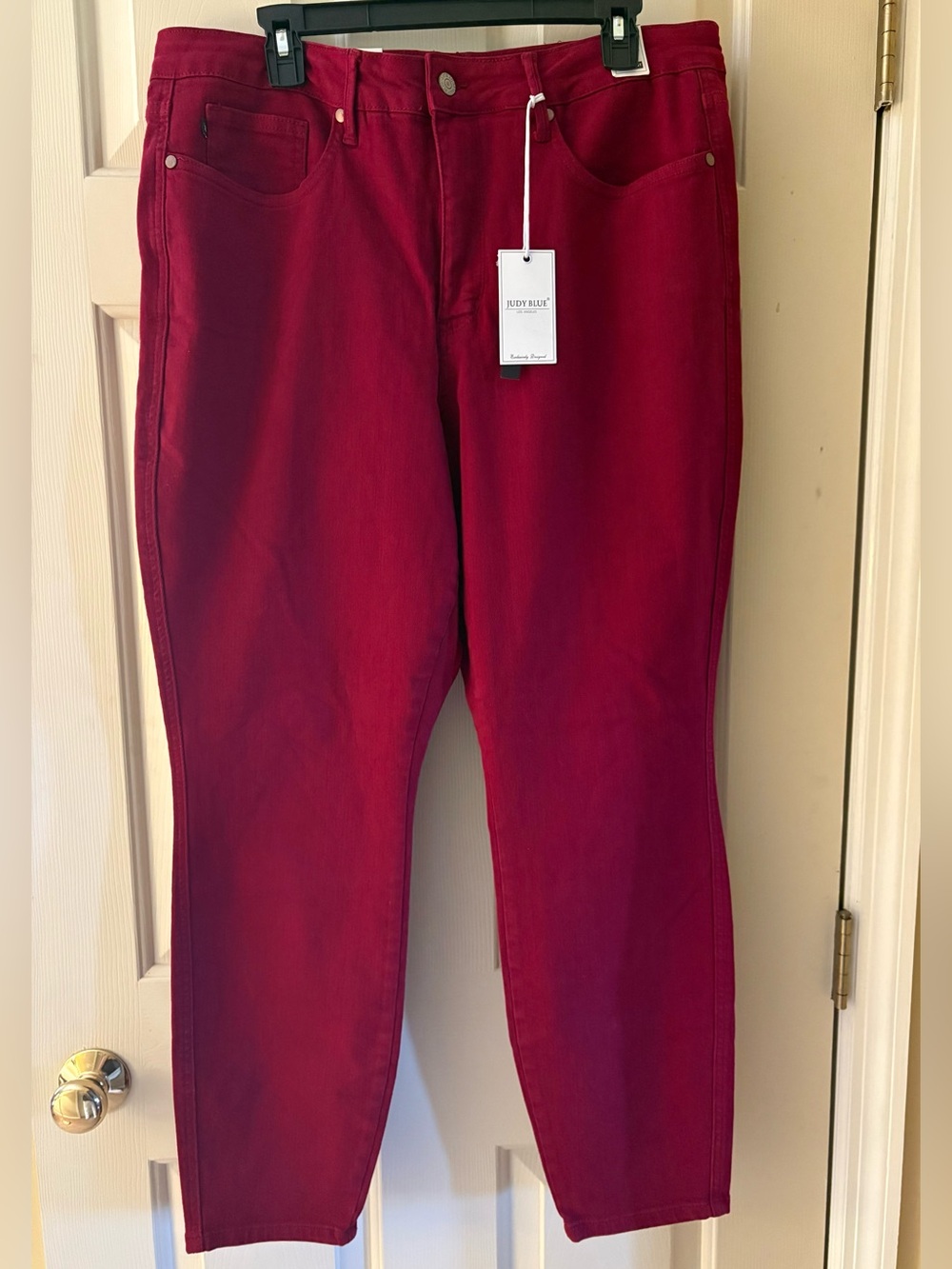 Judy Blue Size 18W High Waist Women’s Jeans in Dark Red, NWT